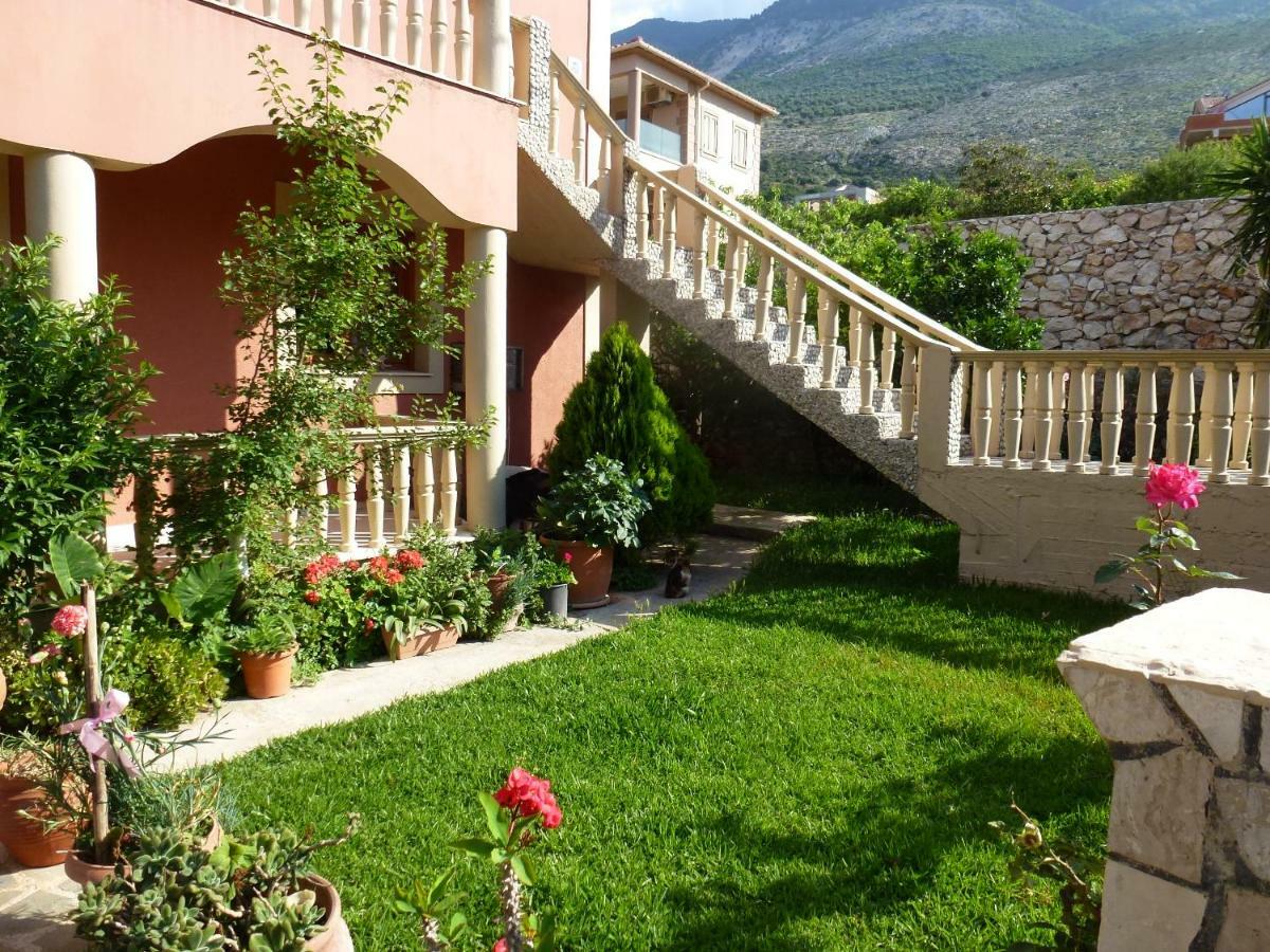 Marinos Studios At Lourdata Village Extérieur photo